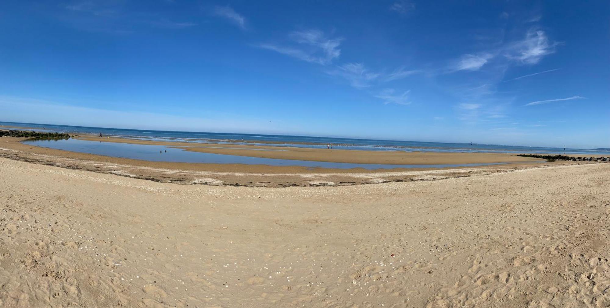 Appartement Elegant Au Coeur De Cabourg Bagian luar foto